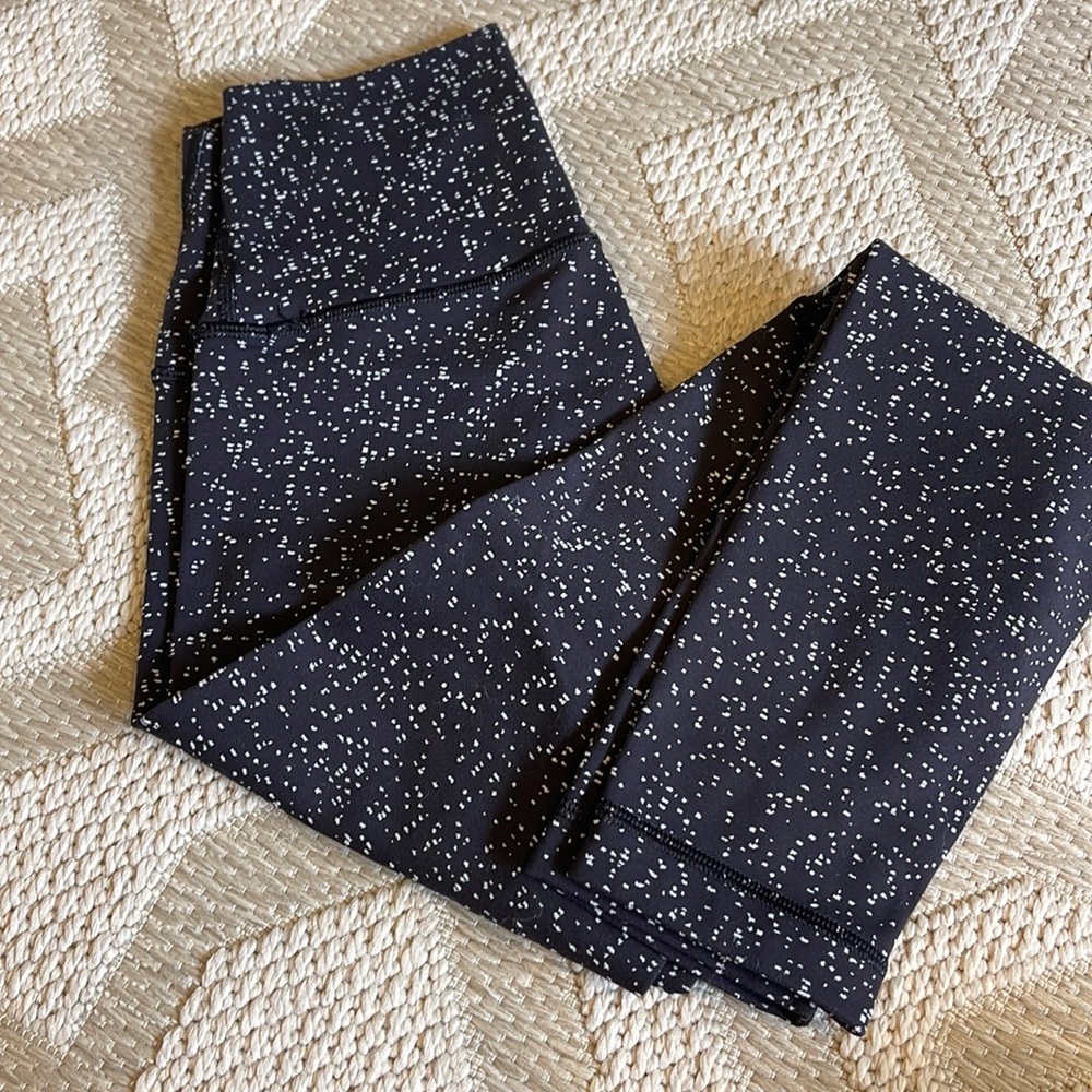 lululemon size 2 wunder under 7/8